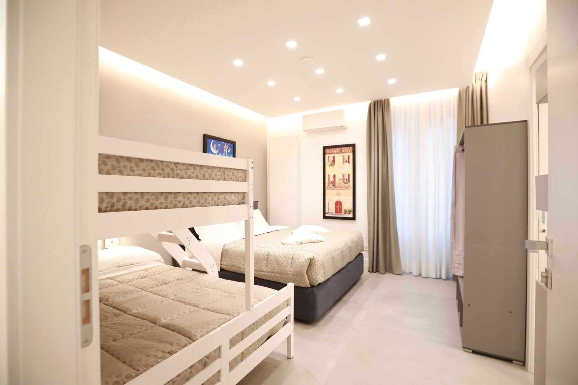 Unique Luxury Stay โรม ภายนอก รูปภาพ