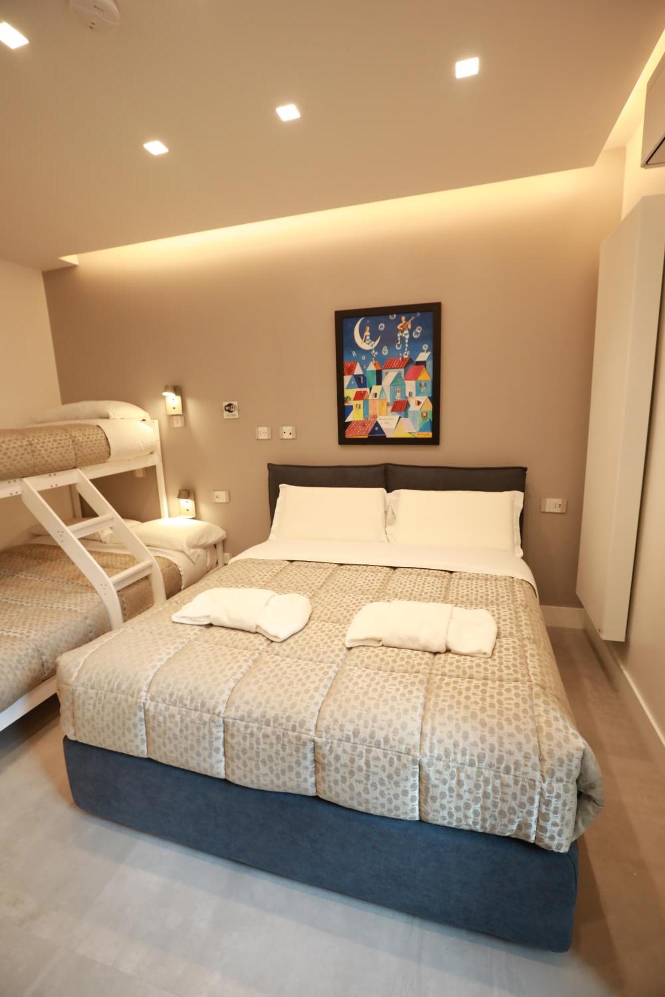 Unique Luxury Stay โรม ภายนอก รูปภาพ